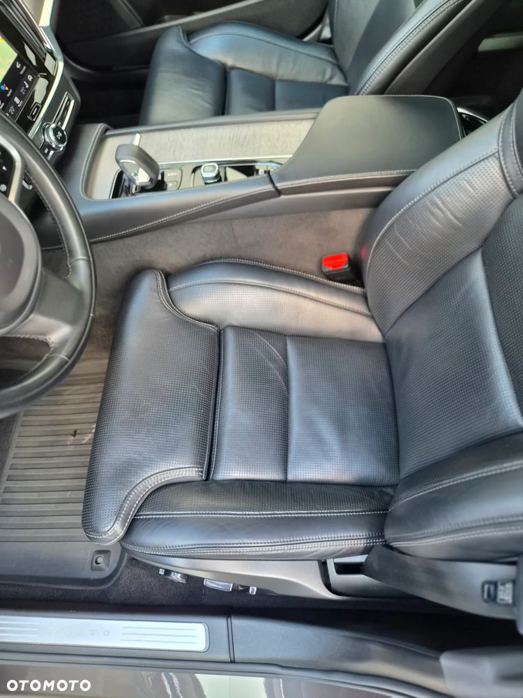 Volvo V90 Cross Country D5 SCR AWD Momentum Pro - 7