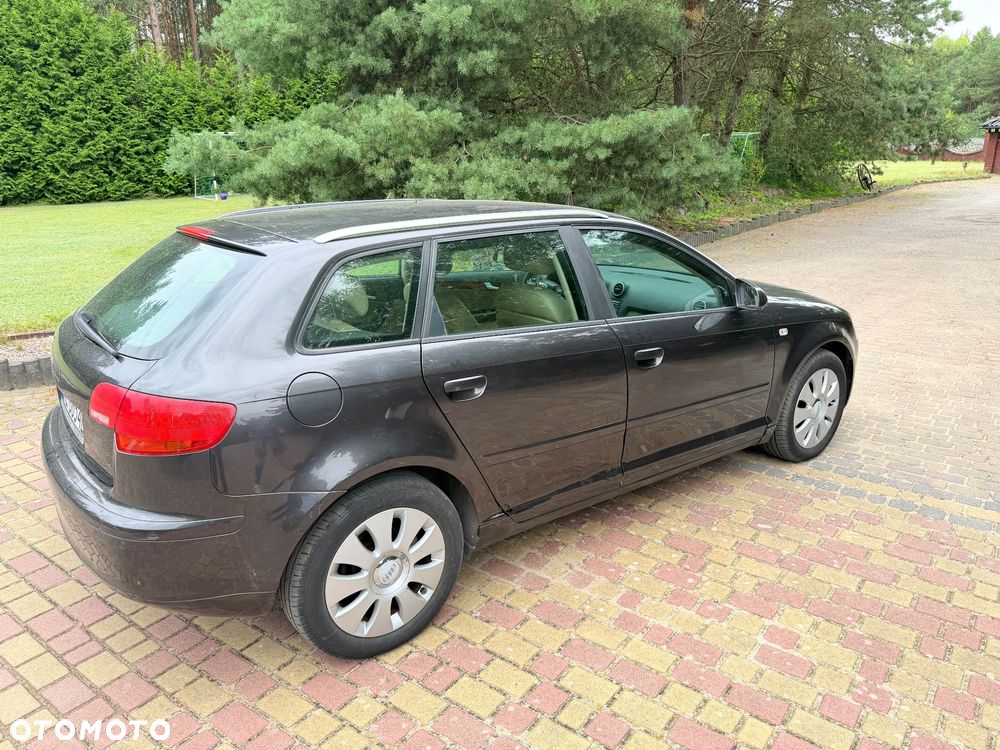 Audi A3 Sportback 2.0 TDI Attraction - 11