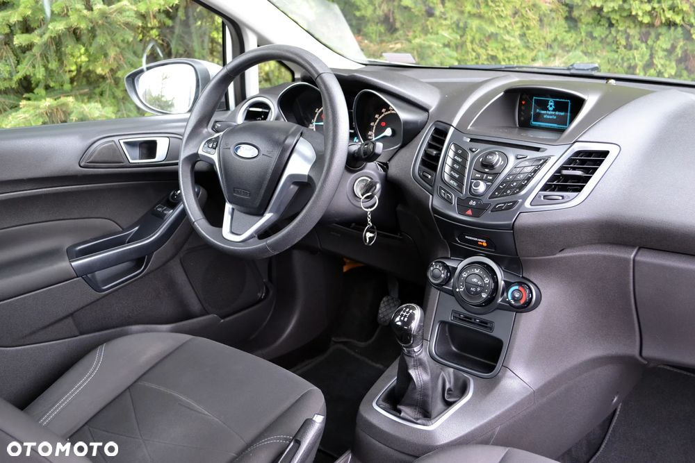 Ford Fiesta - 18