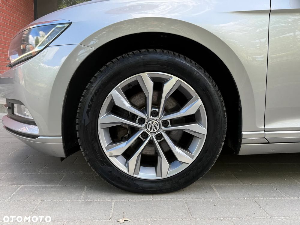 Volkswagen Passat 1.8 TSI BMT Comfortline DSG - 38