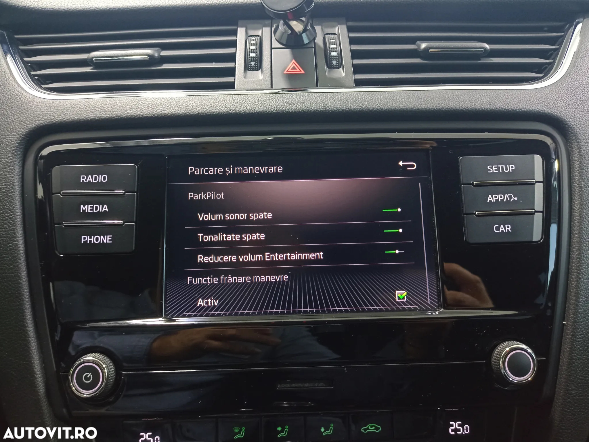 Skoda Octavia 1.6 TDI Ambition - 18