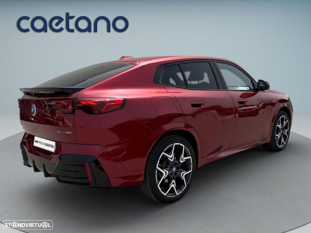 BMW ix2 eDrive20 Pack Desportivo M - 8