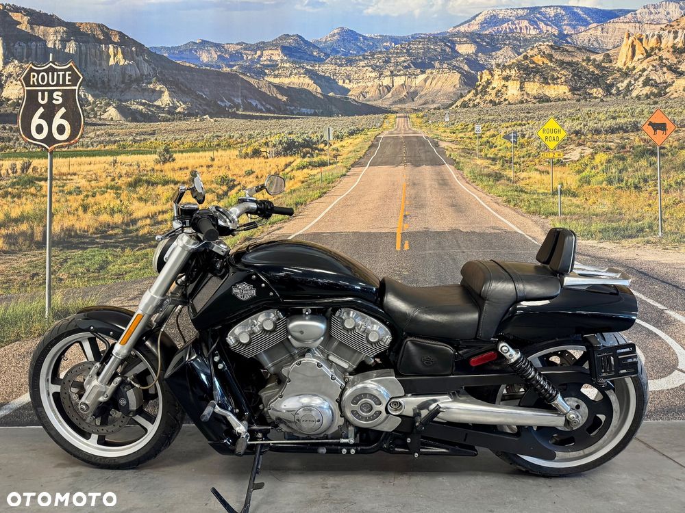 Harley-Davidson V-Rod Muscle - 4