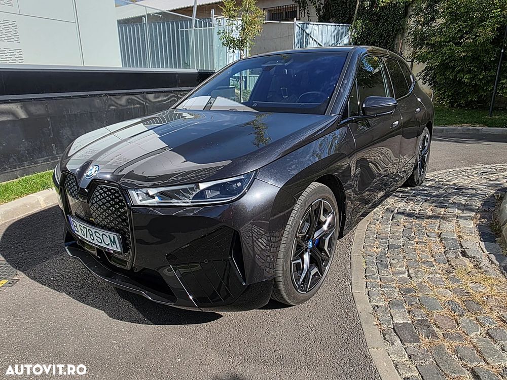 BMW iX xDrive50 - 3