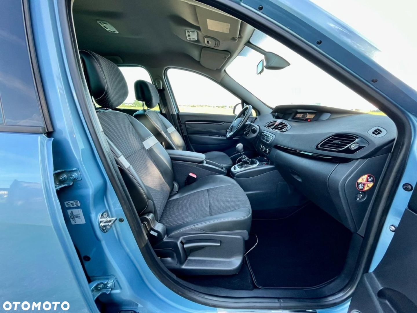 Renault Grand Scenic - 23