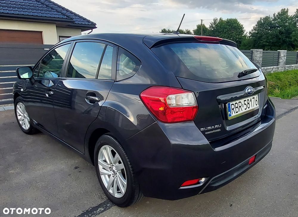 Subaru Impreza 2.0i Active - 9