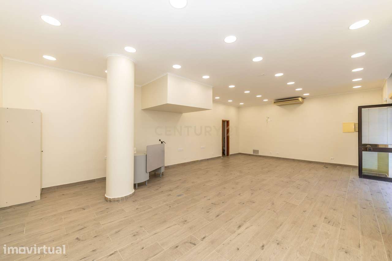 Loja bem localizada no Feijó com 66 m2 remodelada - Grande imagem: 3/20