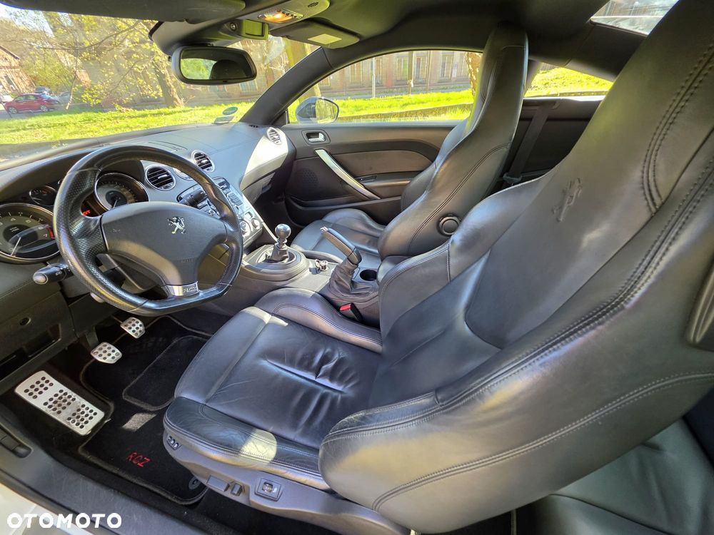 Peugeot RCZ 1.6 THP GT Line - 26