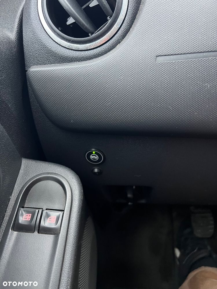 Dacia Duster 1.6 SL Aventure - 4