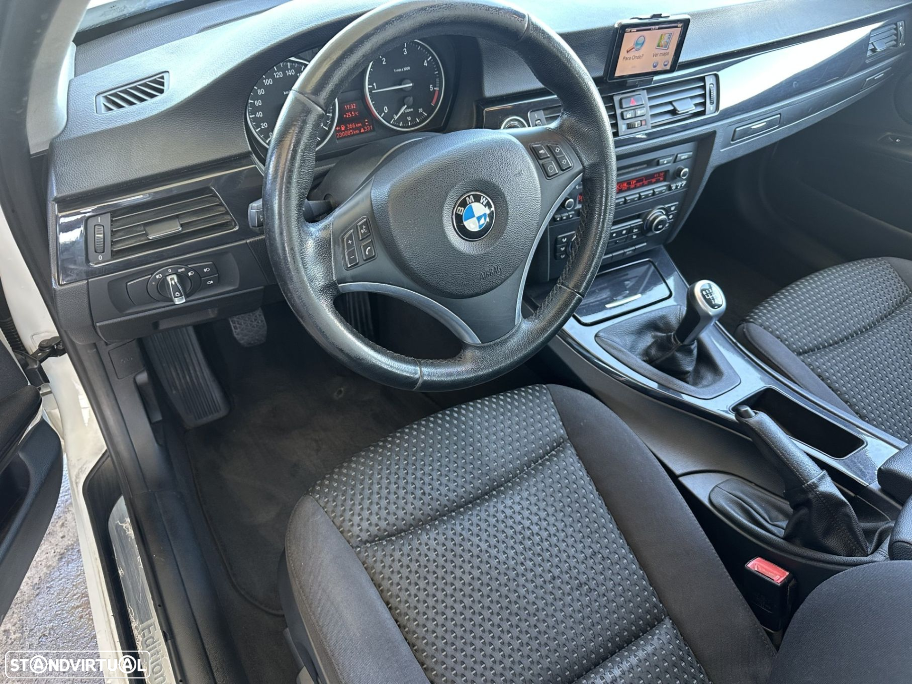BMW 318 d Touring - 7