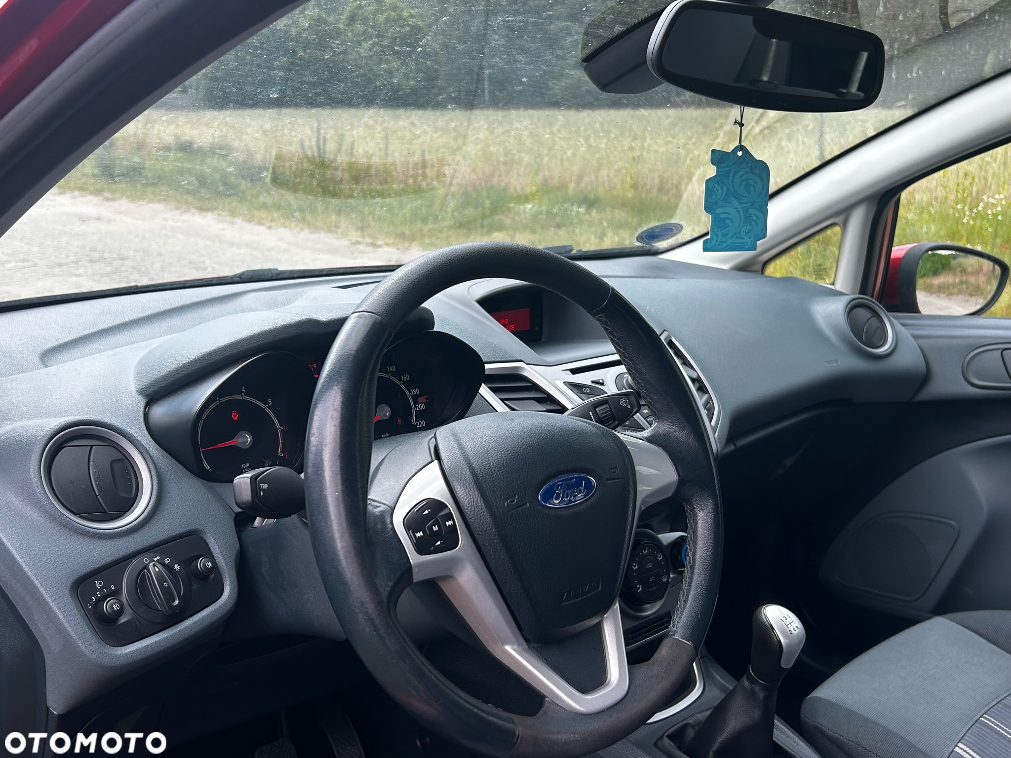 Ford Fiesta 1.25 Celebration - 13