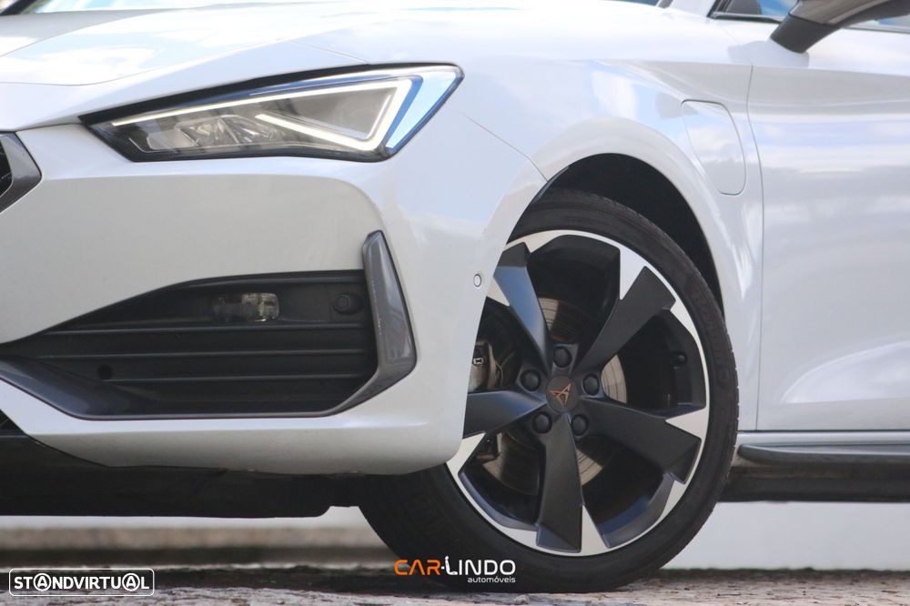 Cupra Leon 1.4 e-Hybrid MID DSG - 3