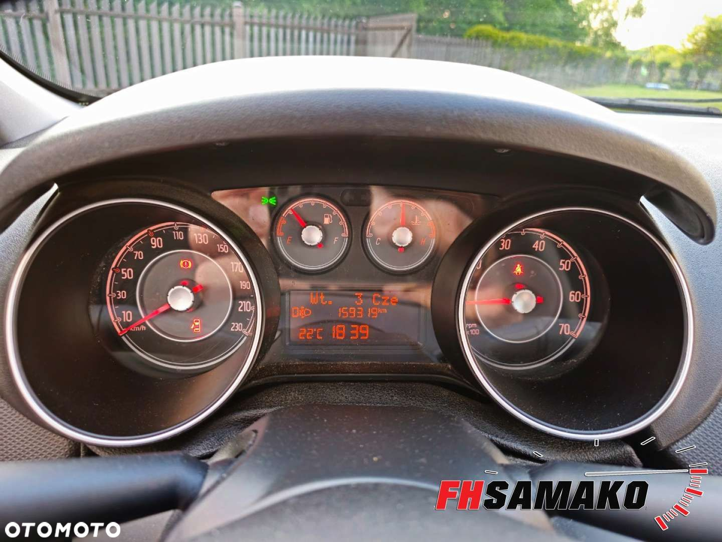 Fiat Punto 1.2 Young - 37