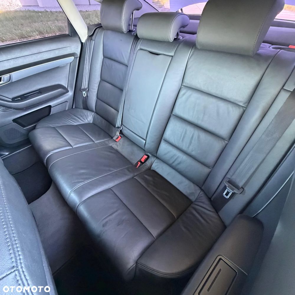 Audi A6 Limousine 3.0 TDI DPF quattro tiptronic - 11