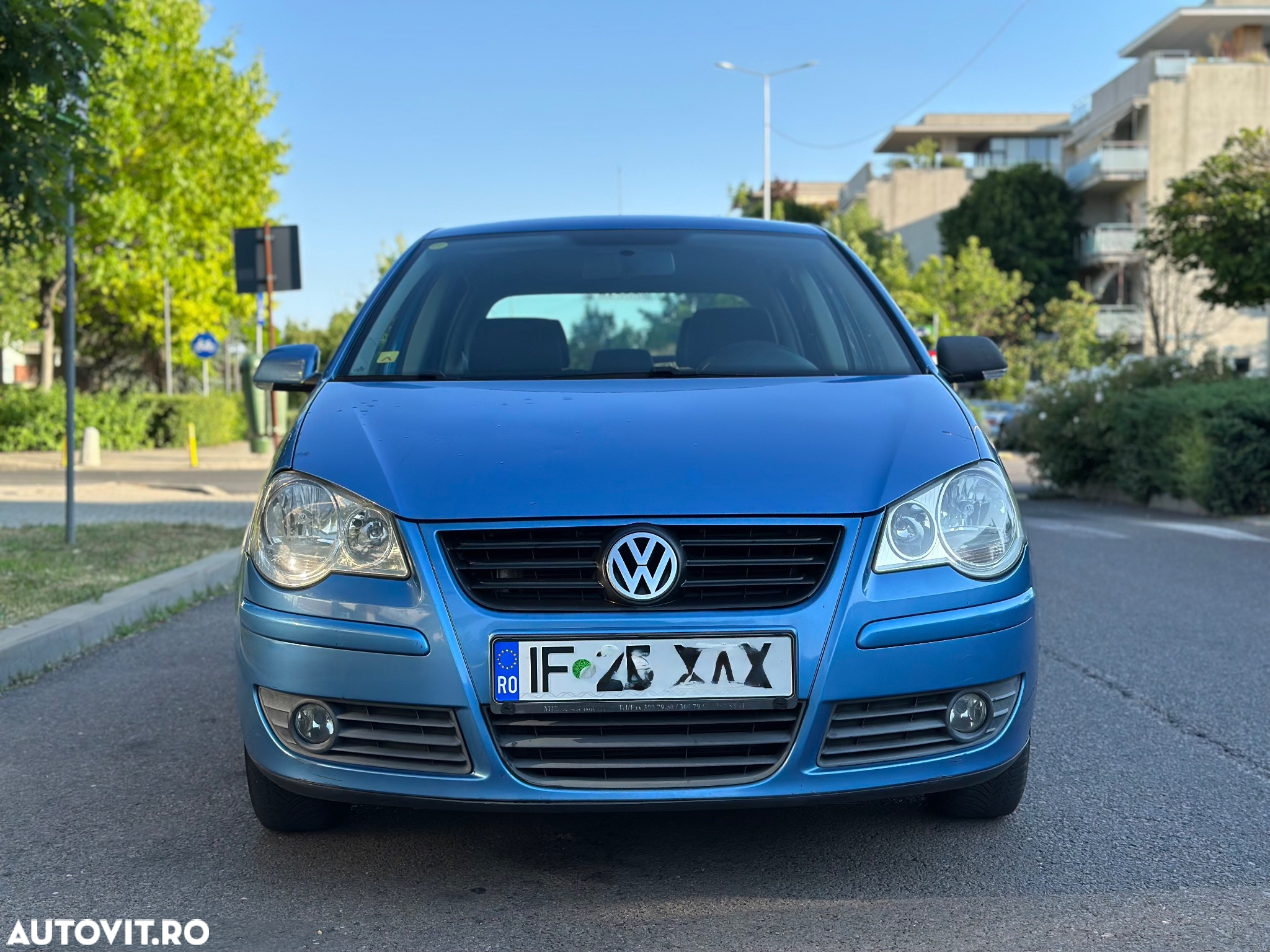 Volkswagen Polo 1.2 Attractive - 11