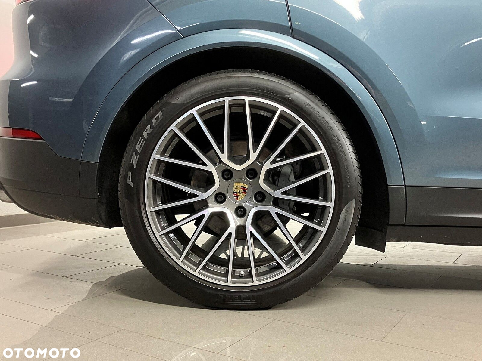 Porsche Cayenne - 14