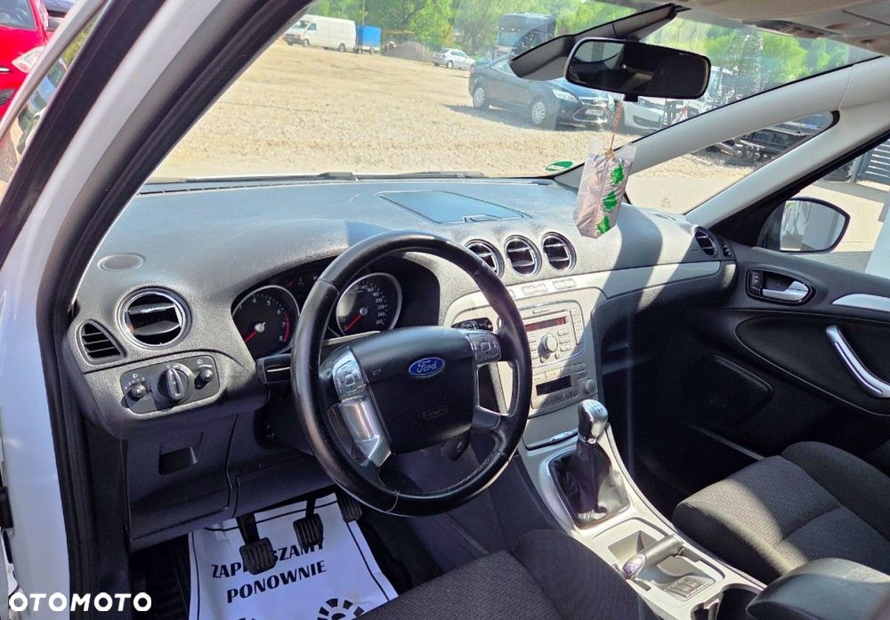 Ford S-Max - 7