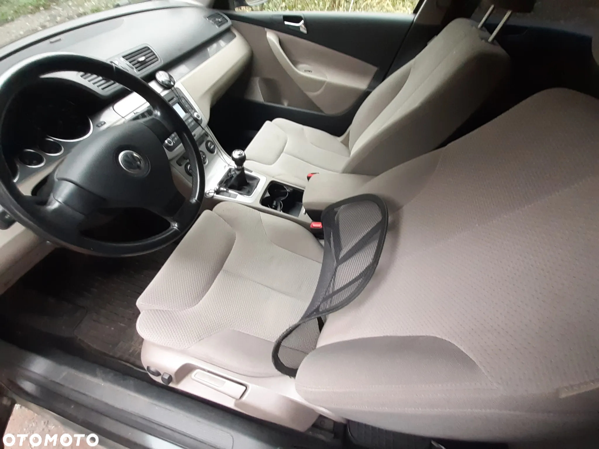 Volkswagen Passat 2.0 TDI DPF Comfortline - 12