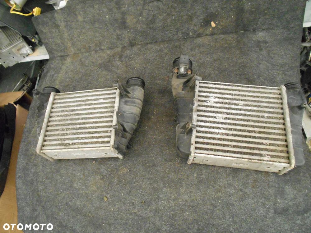 AUDI A4 B7 2.0 TFSI INTERCOOLER LEWY / PRAWY - 1