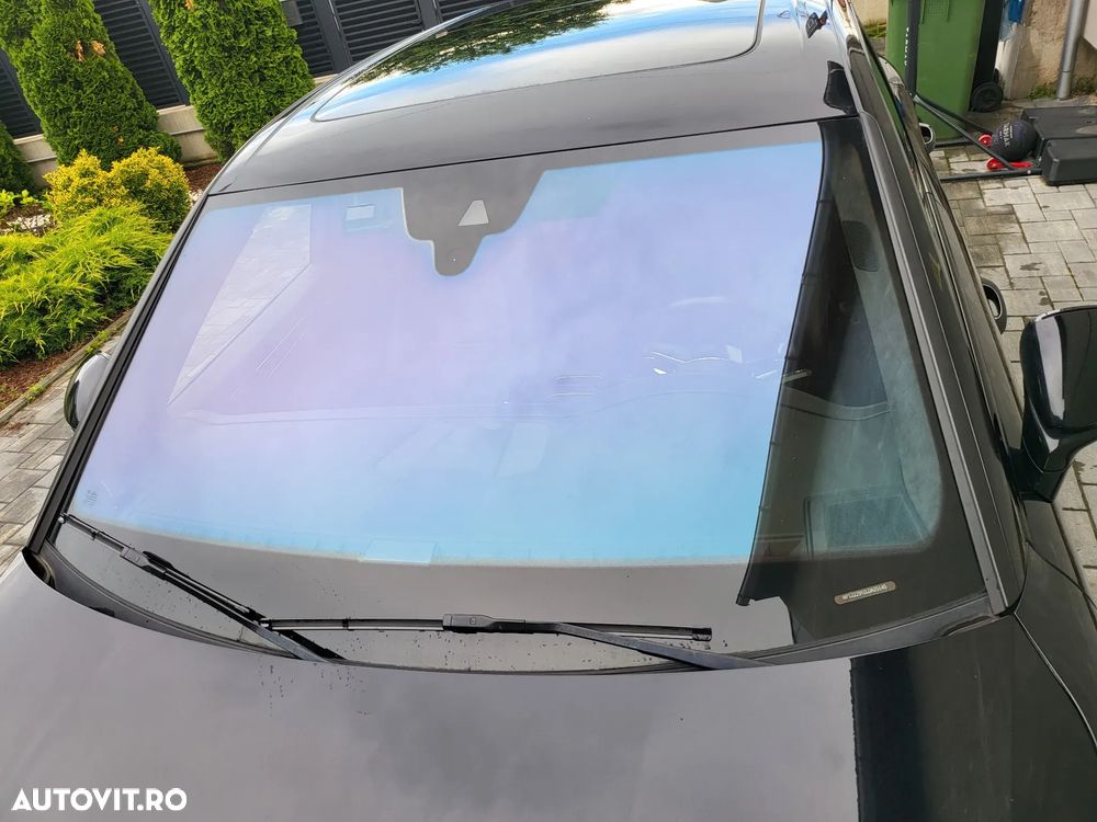 Porsche Cayenne - 22