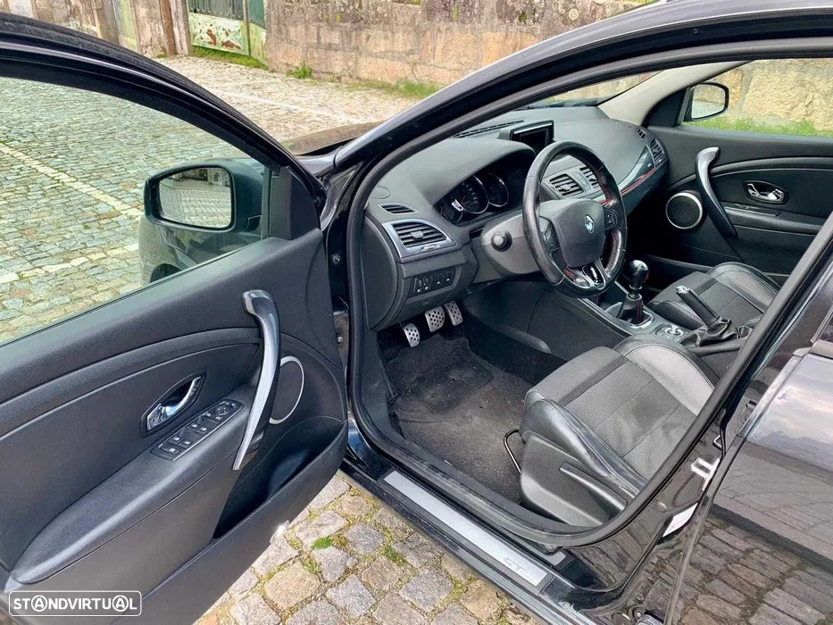 Renault Mégane Sport Tourer 1.5 dCi GT Line - 9