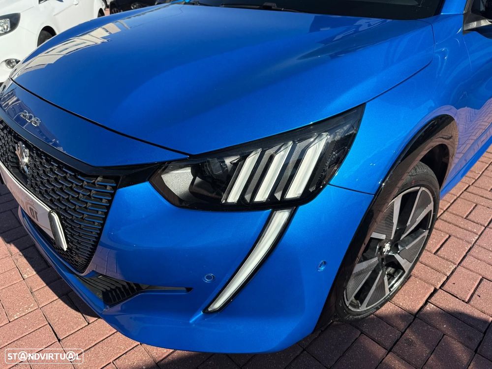 Peugeot e-208 50 kWh GT Pack - 10