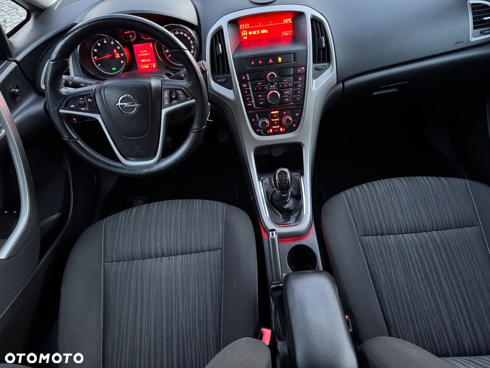 Opel Astra 1.4 Turbo Edition Sport - 31