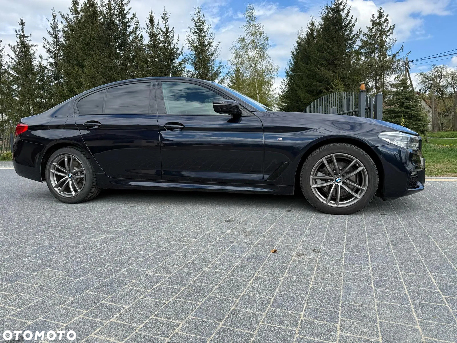 BMW Seria 5 520d M Sport sport - 8
