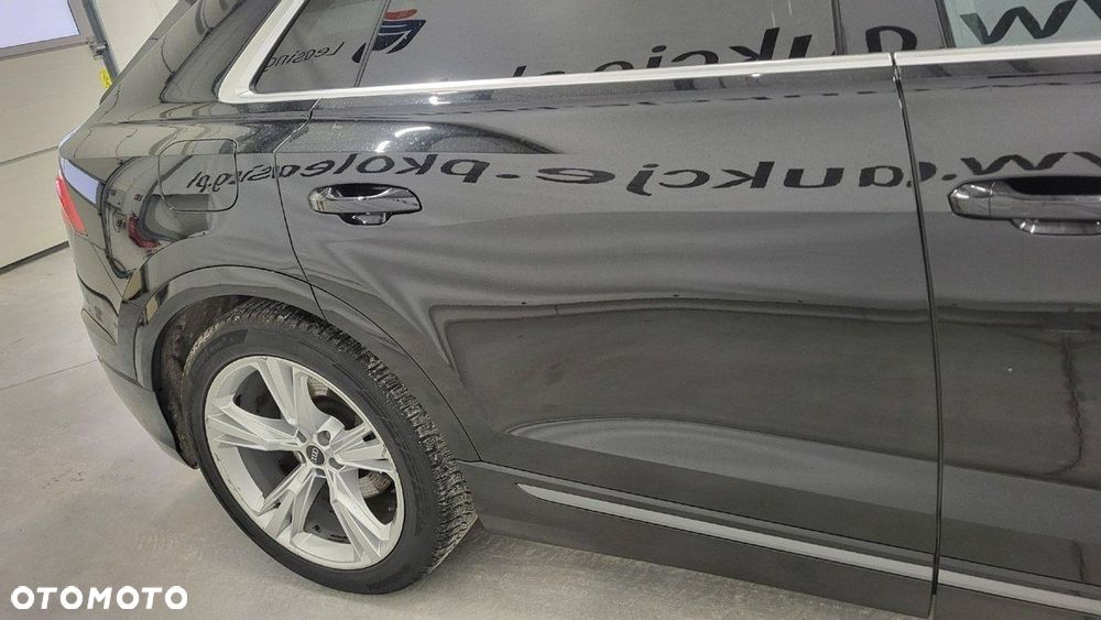 Audi Q8 - 5