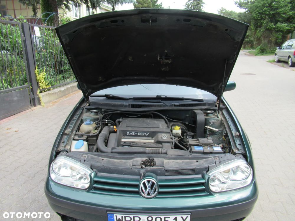 Volkswagen Golf 1.4 Comfortline - 30