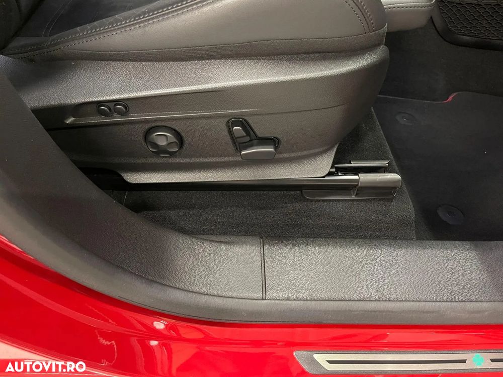 Alfa Romeo Stelvio 2.9 V6 Turbo AWD AT8 Quadrifoglio - 27