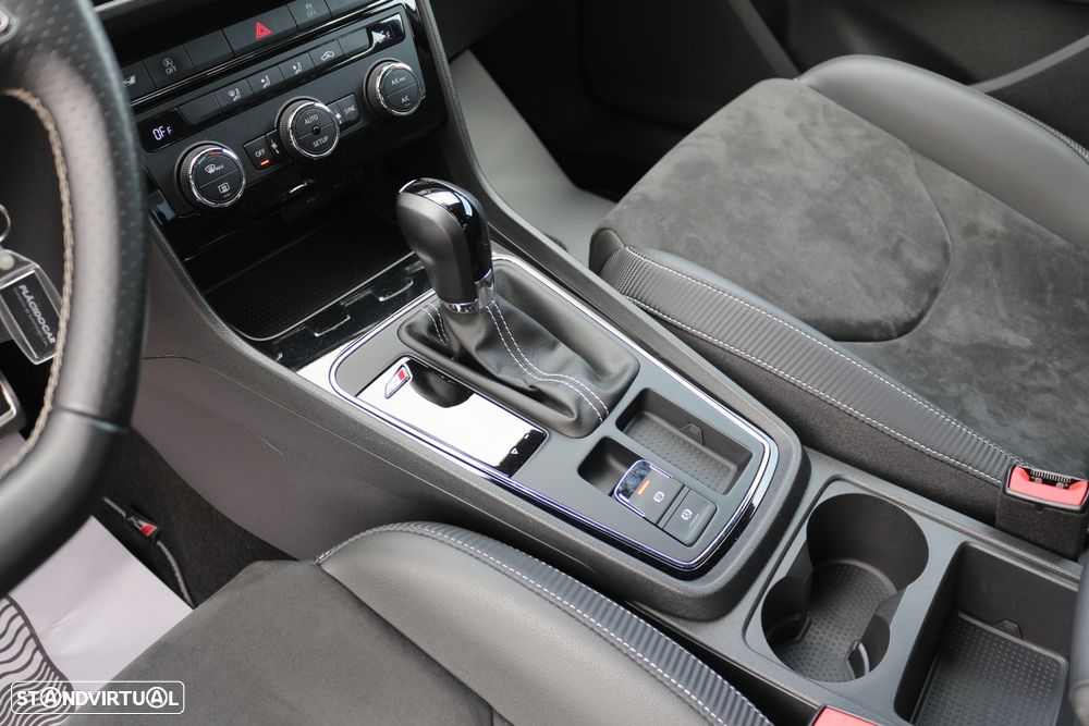 SEAT Leon SC 2.0 TSI Cupra DSG S/S - 19