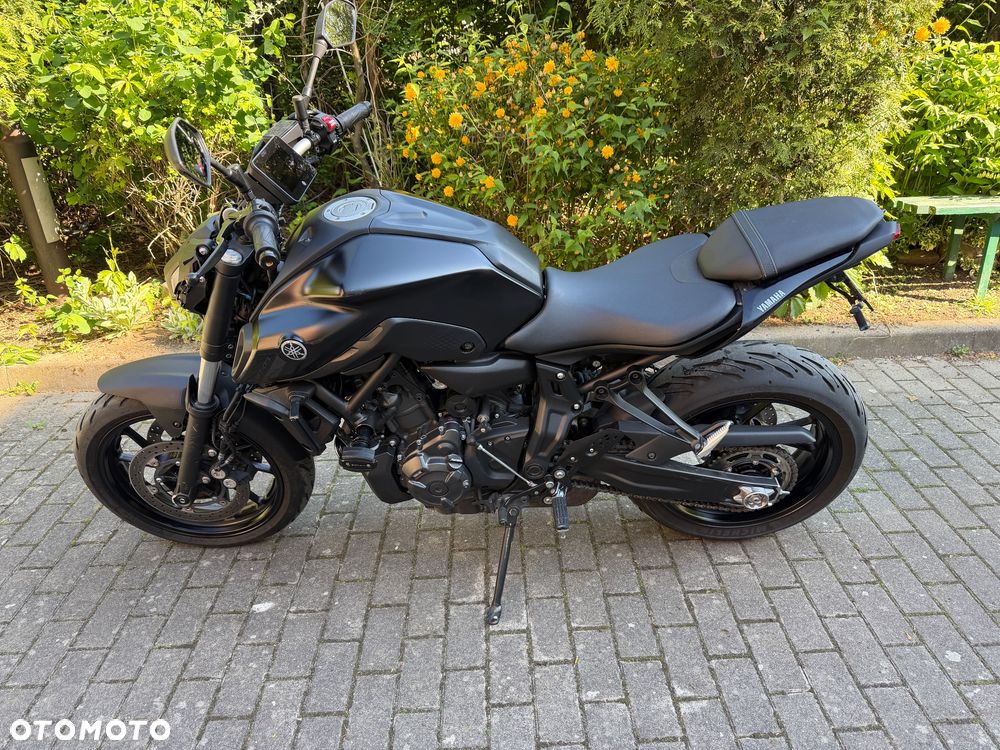 Yamaha MT - 7