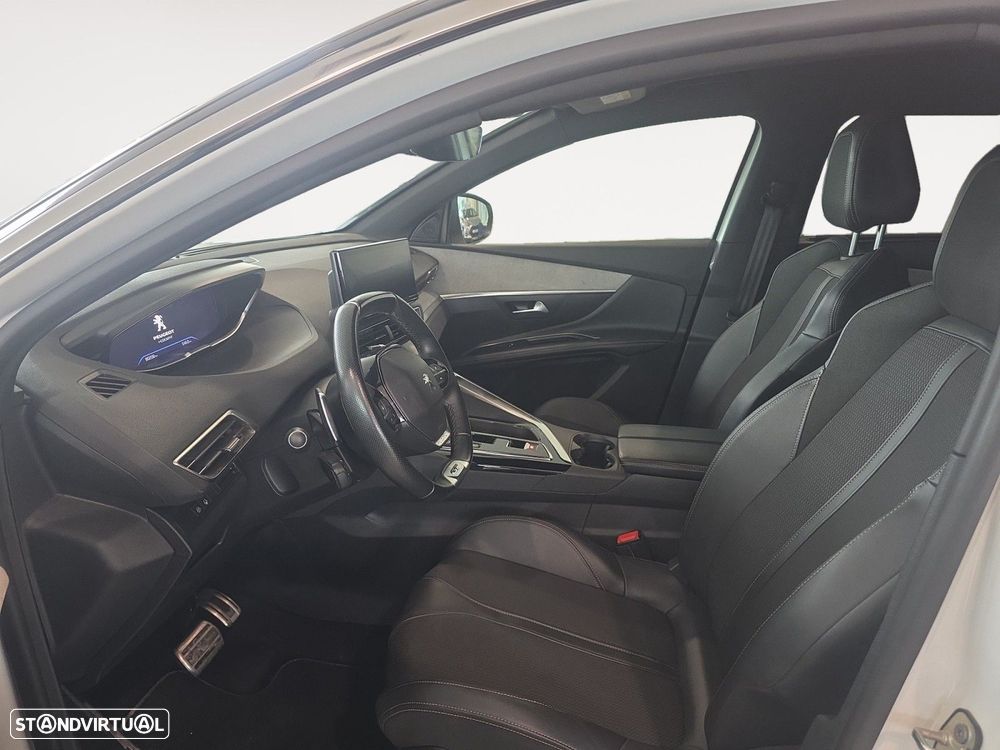 Peugeot 5008 1.5 BlueHDi GT EAT8 - 9