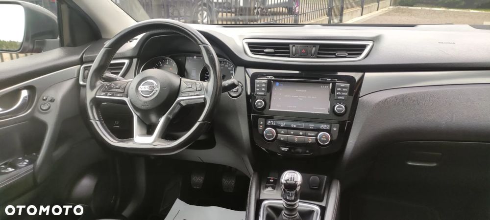 Nissan Qashqai 1.2 DIG-T Tekna - 11