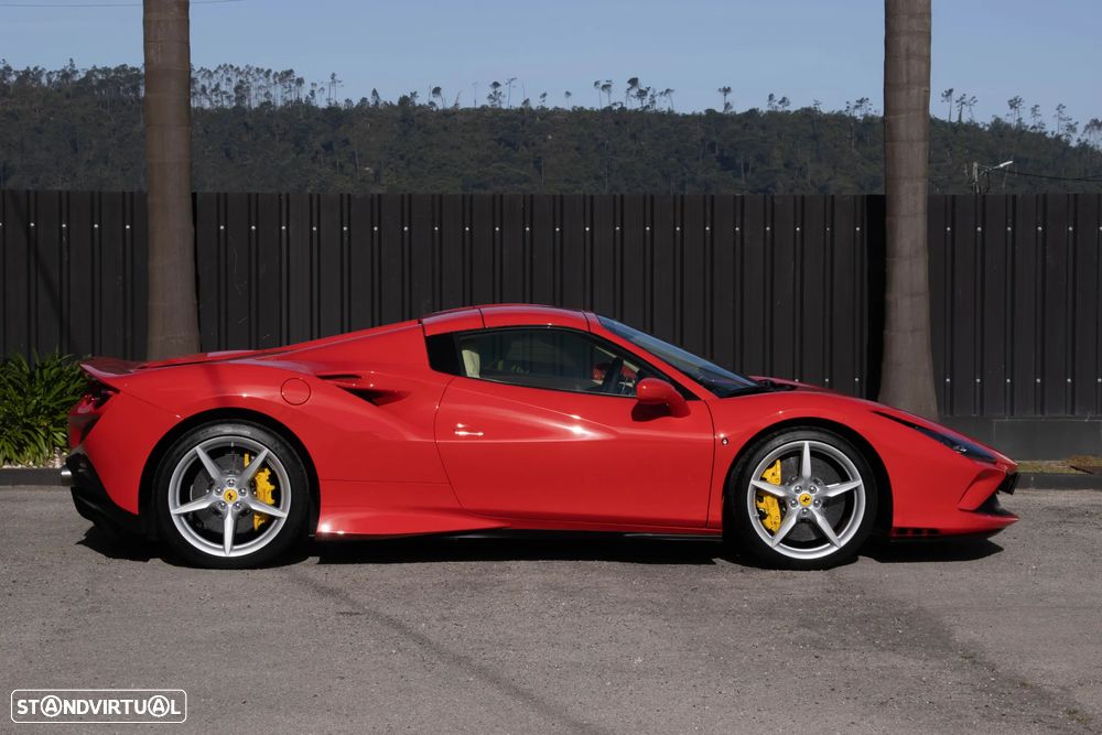 Ferrari F8 Tributo Spider - 27
