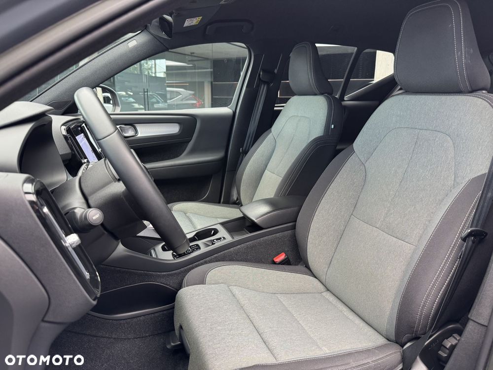 Volvo XC 40 T4 Plug-In Hybrid Core - 12