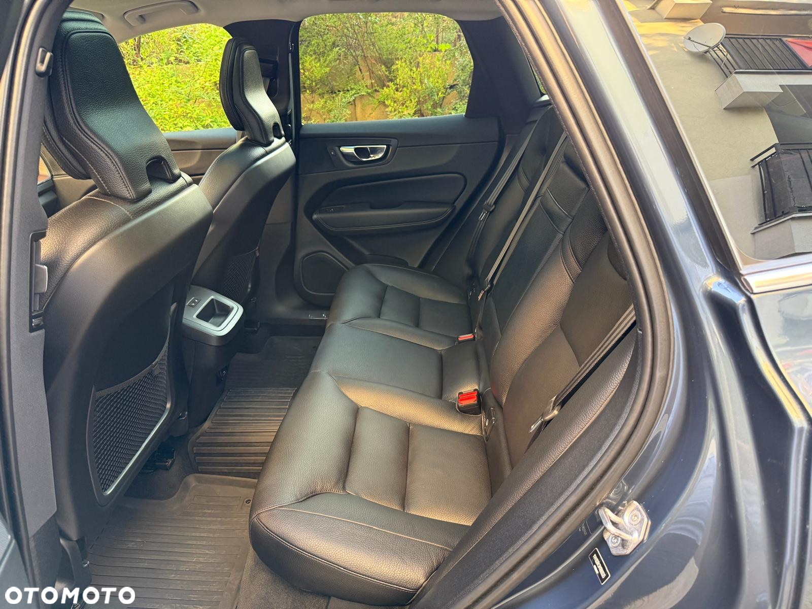 Volvo XC 60 T5 AWD Geartronic Momentum - 31
