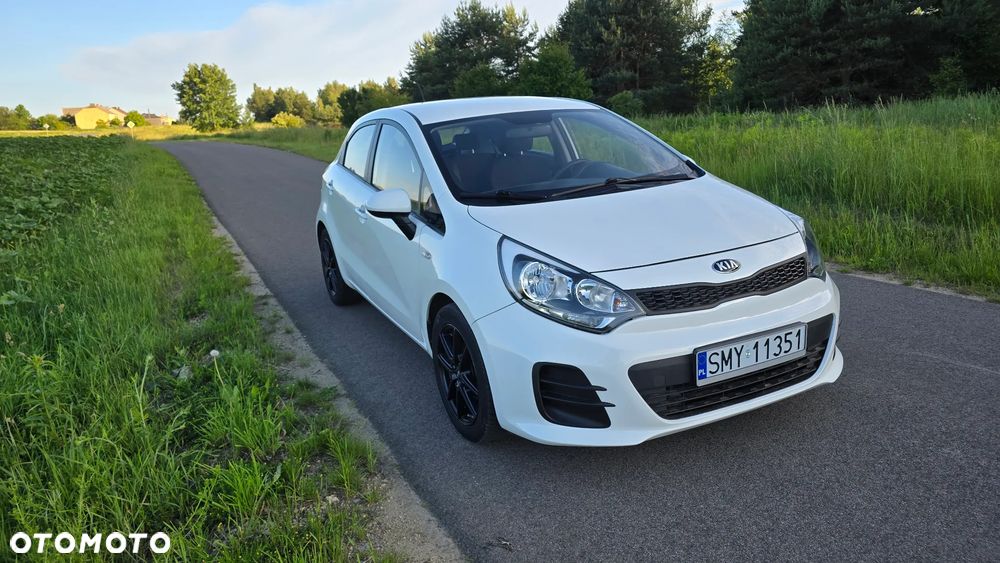 Kia Rio - 5