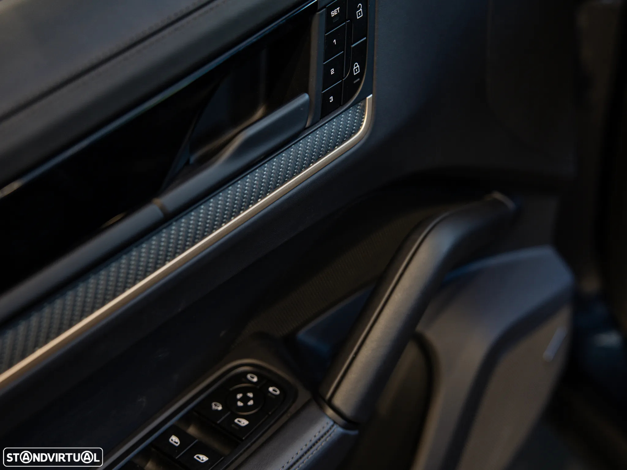 Porsche Cayenne Coupé E-Hybrid - 20