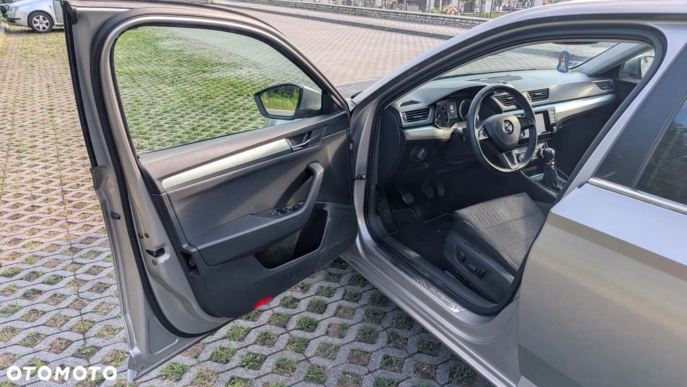 Skoda Superb 1.4 TSI ACT Ambition - 9