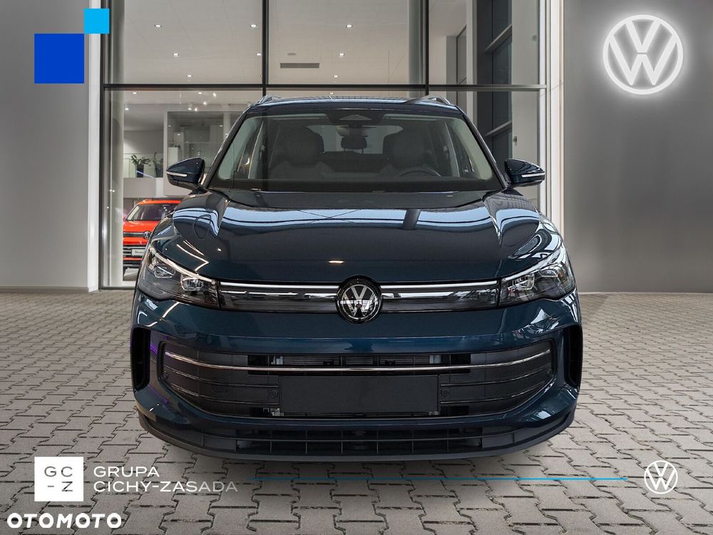 Volkswagen Tiguan - 8