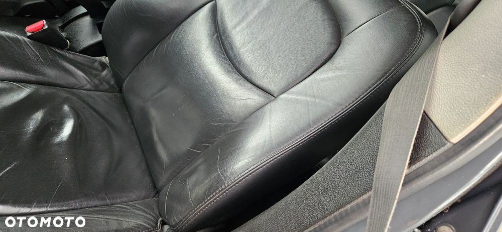 Fotel kierowcy pasażera kanapa tylna skóra skórzane Chevrolet HHR 2008r Europa - 2