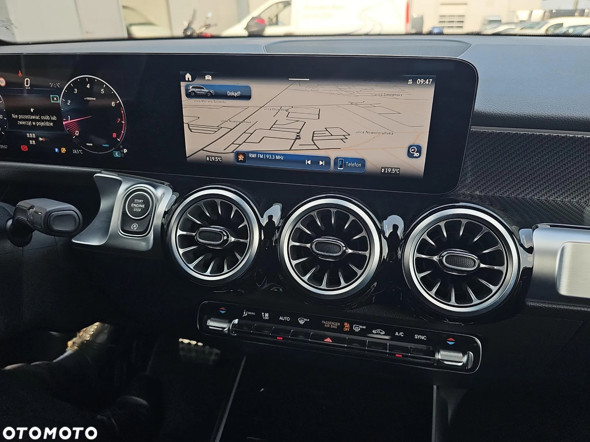 Mercedes-Benz GLB 200 AMG Line 7G-DCT - 20