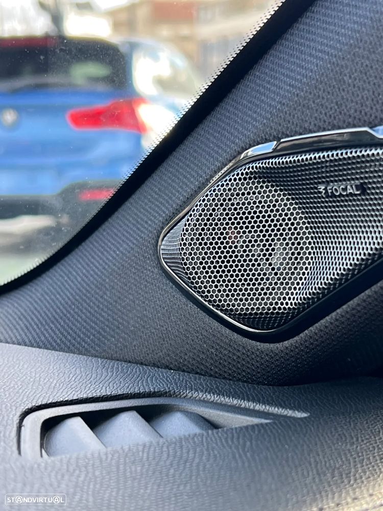 Peugeot 308 Plug-In Hybrid 225 e-EAT8 GT - 16