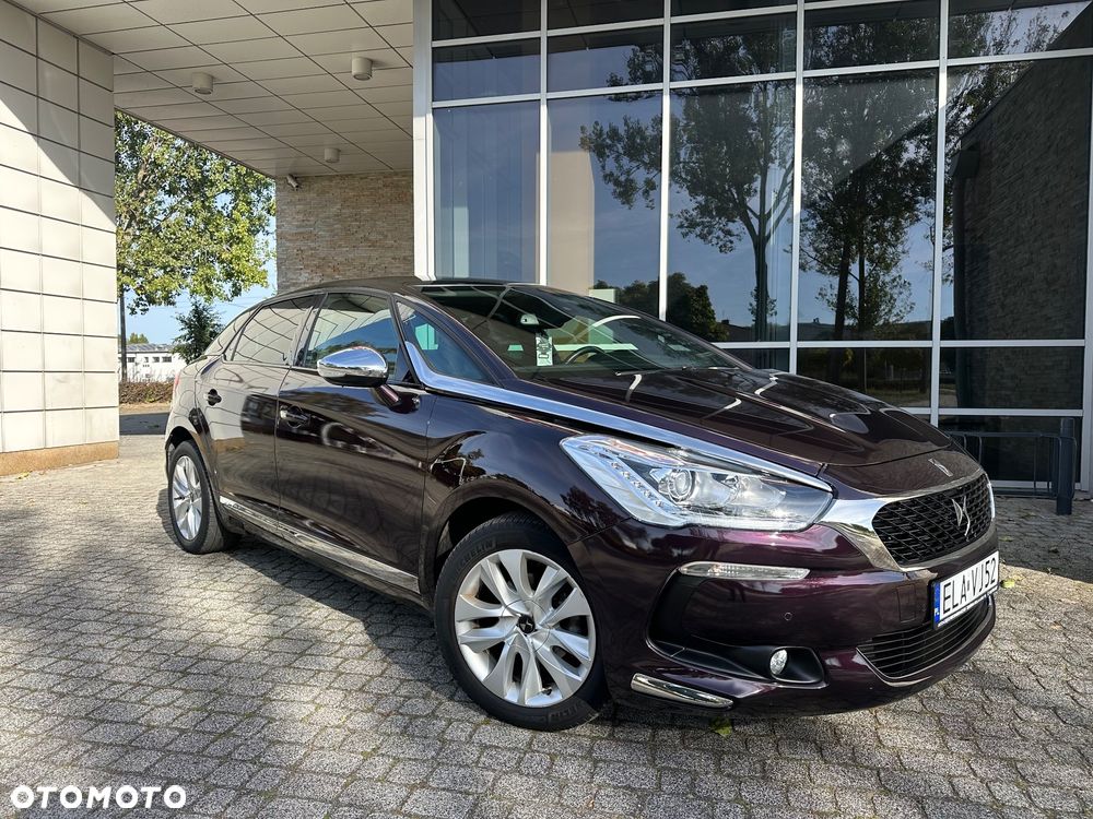 DS Automobiles DS 5 - 8