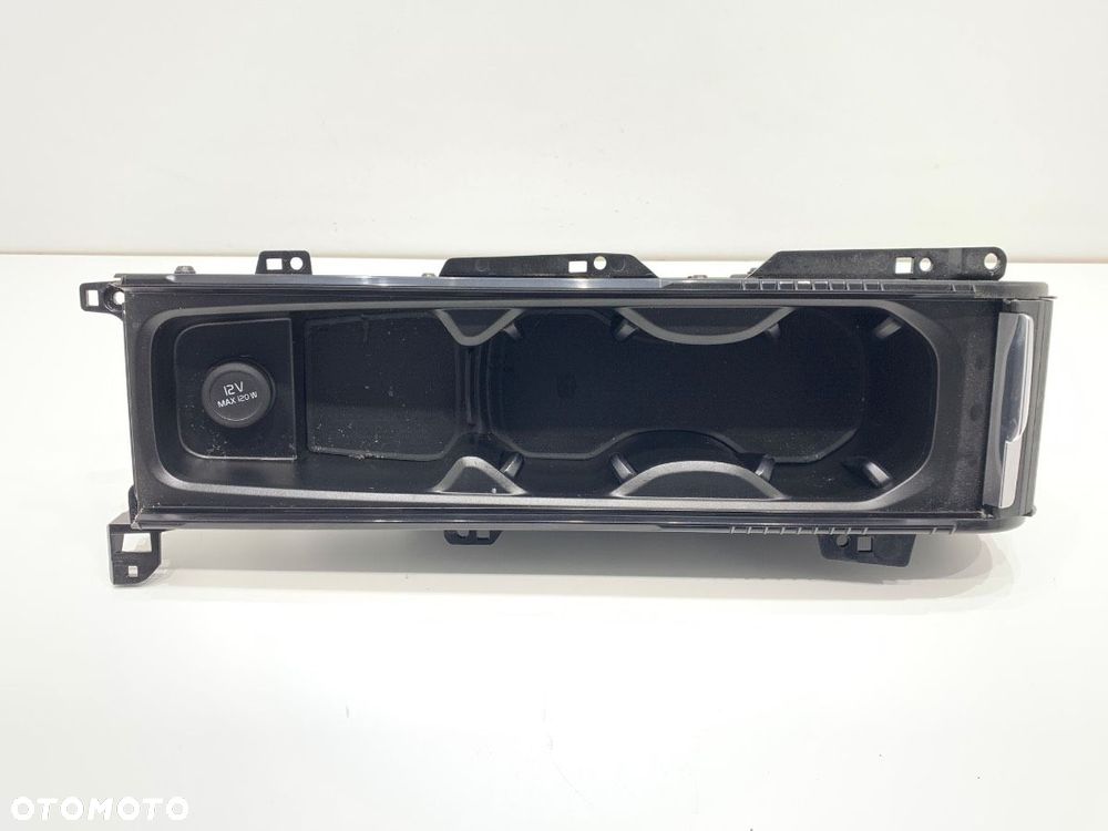 UCHWYT NA NAPOJE - 199.00 PLN - VOLVO V90 II Kombi (235, 236) 2016 - 2022 D3 110 kW [150 KM] olej - 2