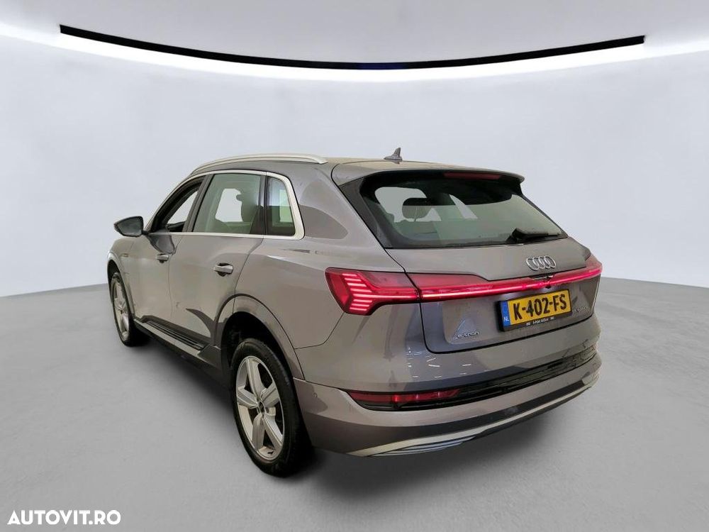 Audi e-tron 55 quattro - 5