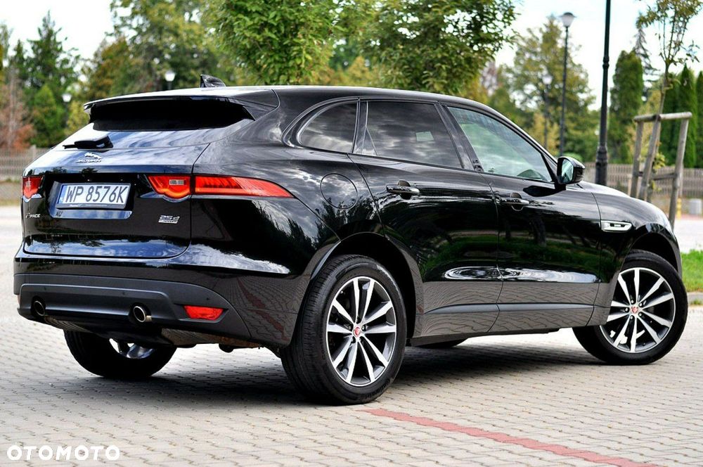 Jaguar F-Pace 2.0 i4D AWD R-Sport - 4