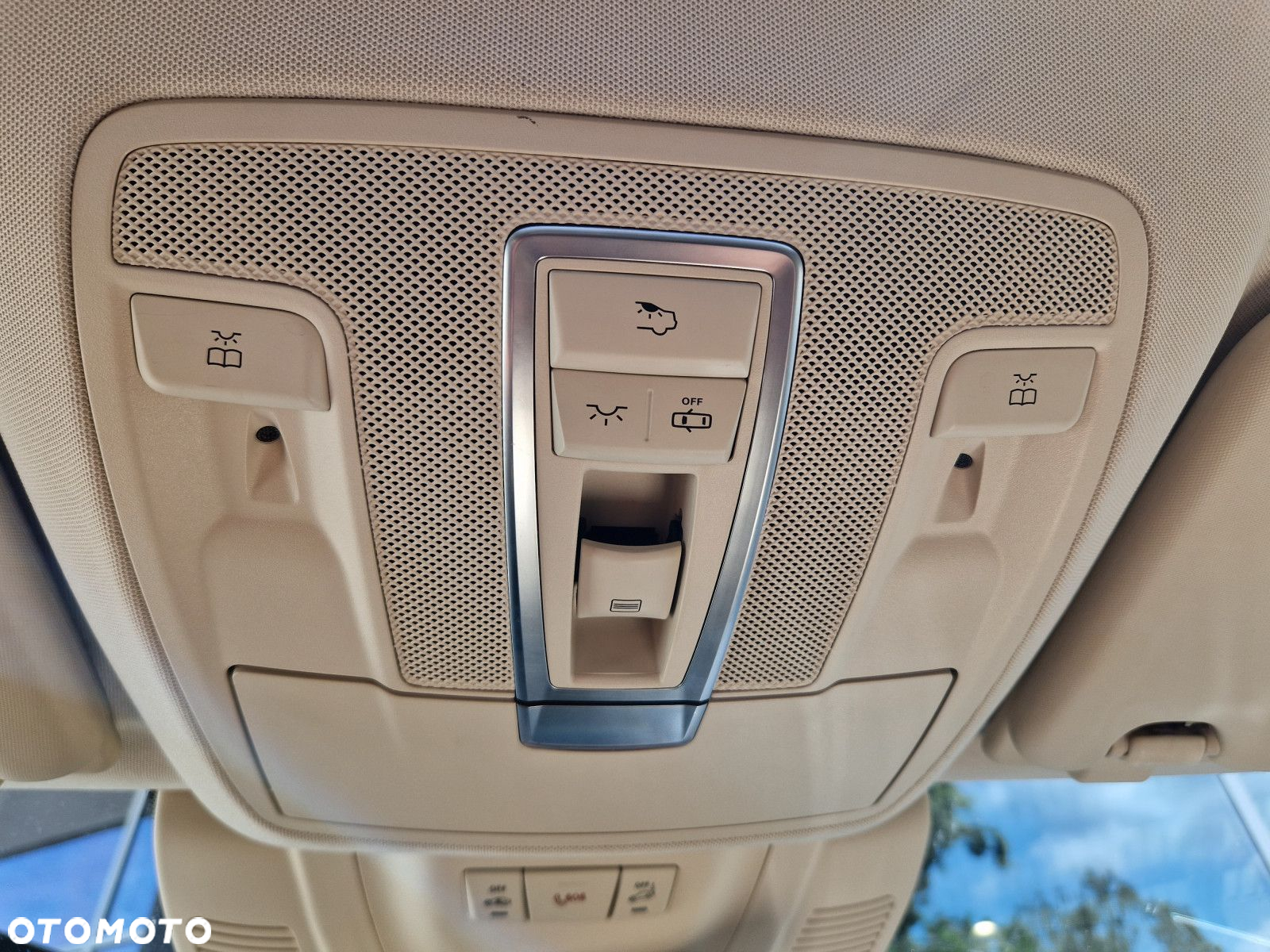 Mercedes-Benz GLS 350 d 4-Matic - 26